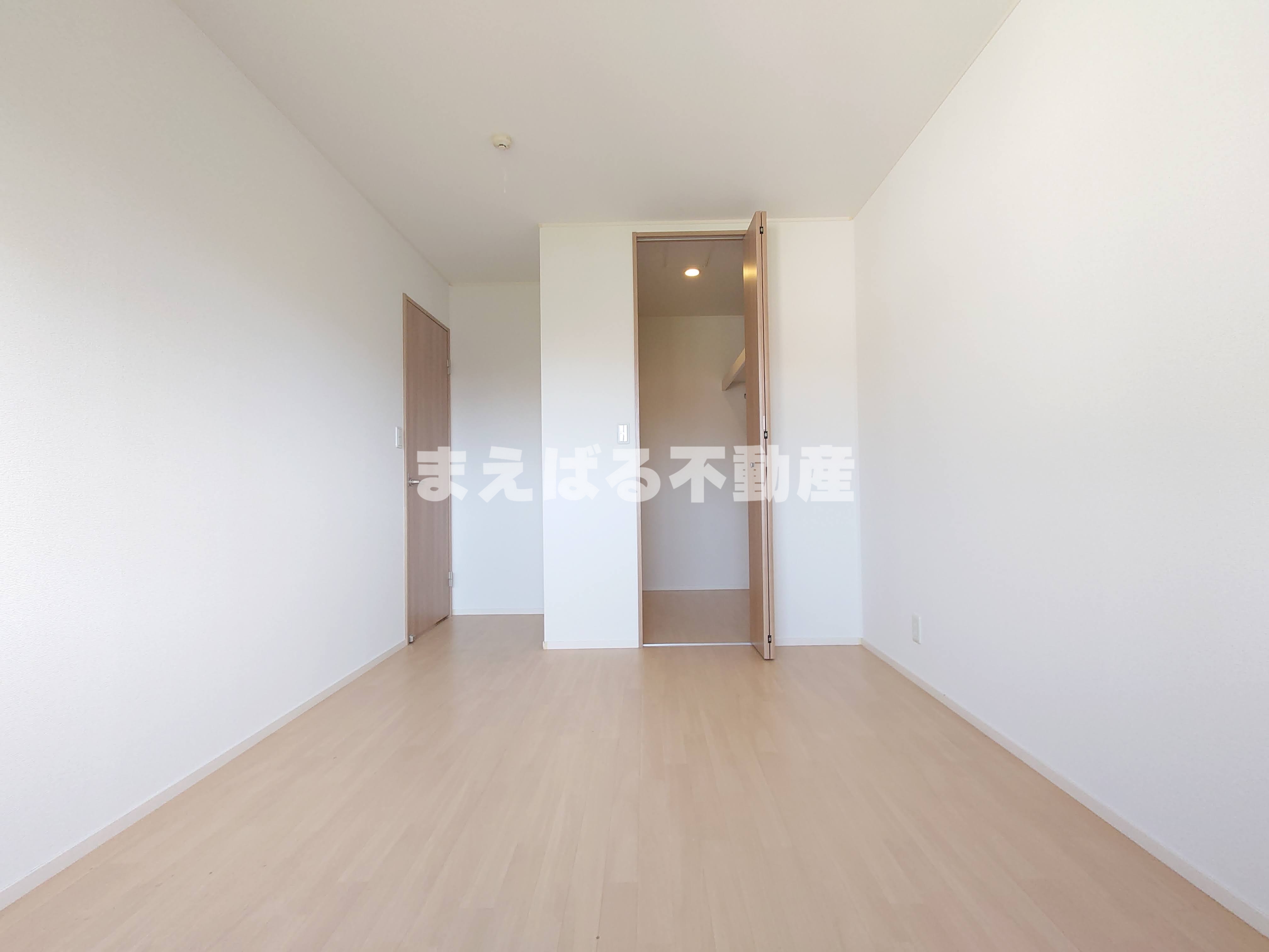 収納　ウォークインクローゼット付きのお部屋