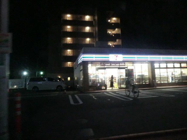 コンビニ　セブンイレブン大田区西糀谷1丁目店（コンビニ）まで343m
