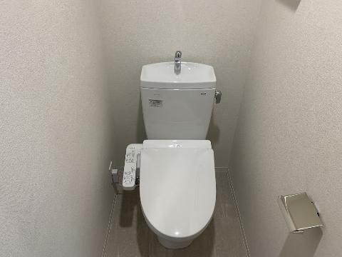 トイレ　シャワー付トイレ
