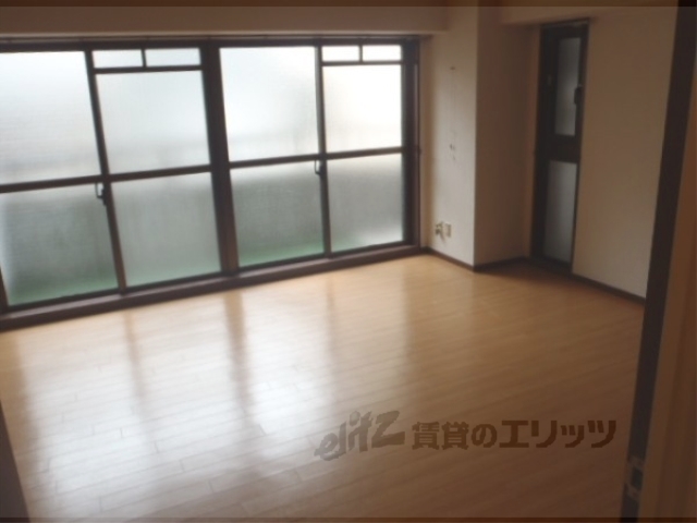 居室・リビング　居室