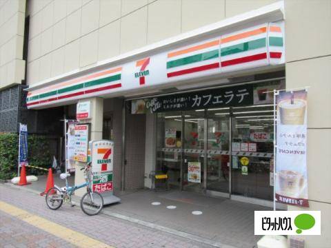コンビニ　セブンイレブン文京千石駅前店（コンビニ）まで125m