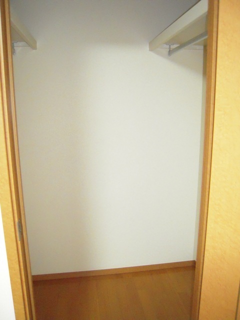 収納　参考写真（別部屋）
