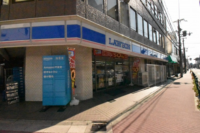コンビニ　ローソン江坂店（コンビニ）まで129m
