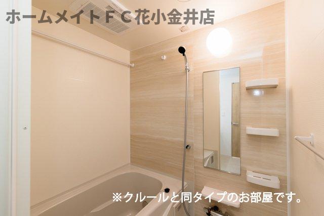 バス・シャワールーム　ゆったり過ごせるお風呂です
