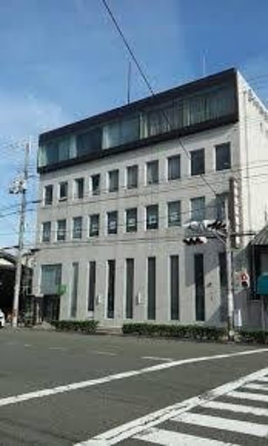 銀行　京都中央信用金庫百万遍支店（銀行）まで815m