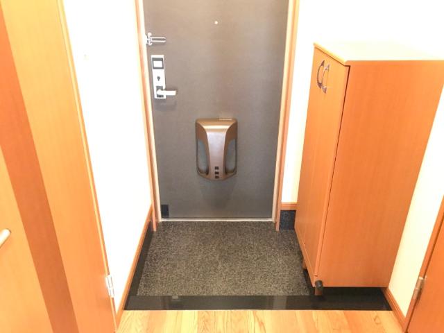 玄関　玄関
