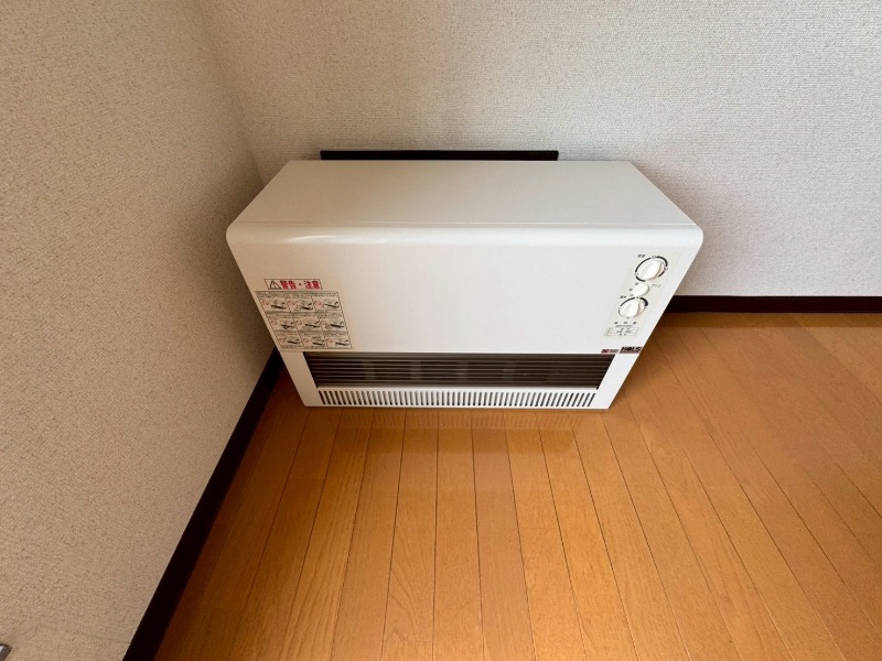 その他設備　暖房です。冬場の寒い日でも安心ですね～