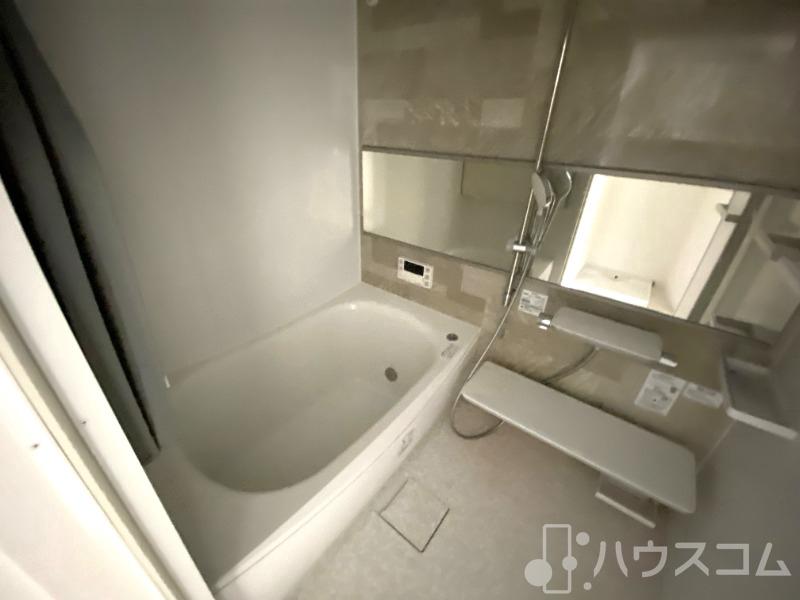 バス・シャワールーム　一日のお疲れをお取りください。