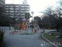 公園　中津中央公園（公園）まで63m