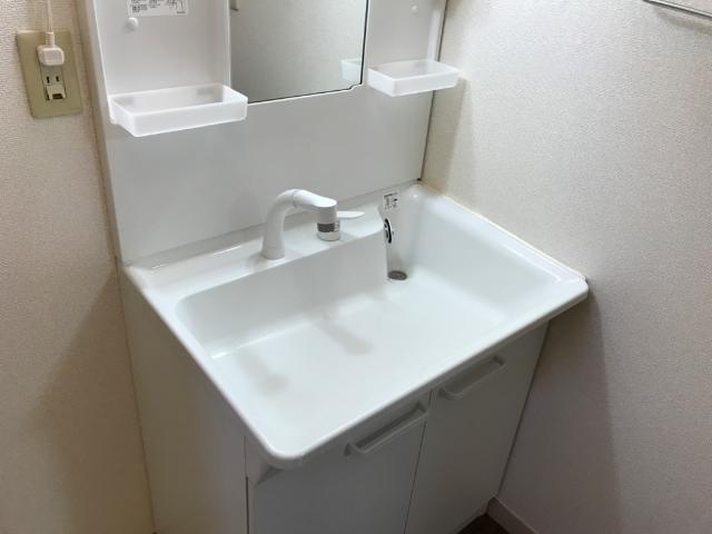 洗面設備　洗髪洗面化粧台