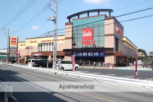 スーパー　ベルク坂戸八幡店（スーパー）まで374m