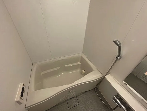 バス・シャワールーム　※別部屋の参考写真です。