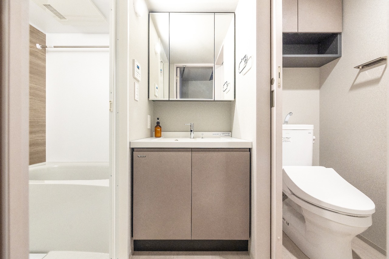 Dash Living Tsukiji East-2BR DSのトイレ写真