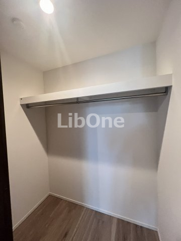 収納　※同タイプ別部屋の写真となります（内装の色が異なる場合がござ