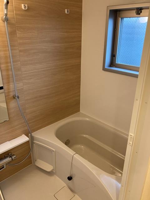 バス・シャワールーム　※写真は同タイプ住戸です。