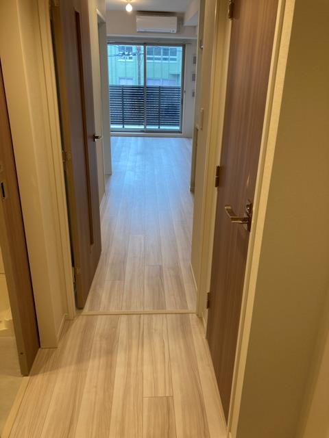 玄関　※写真は同タイプ住戸です。