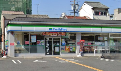 コンビニ　ファミリーマート 烏丸十条店（コンビニ）まで363m
