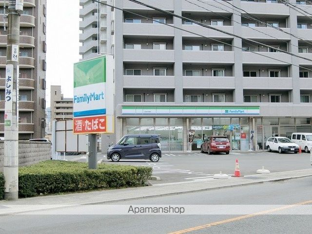 その他　ファミリーマート大町東店（その他）まで280m