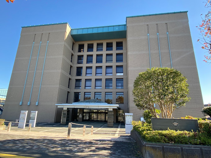 役所　座間市役所（役所）まで831m