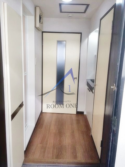 玄関　玄関です。
