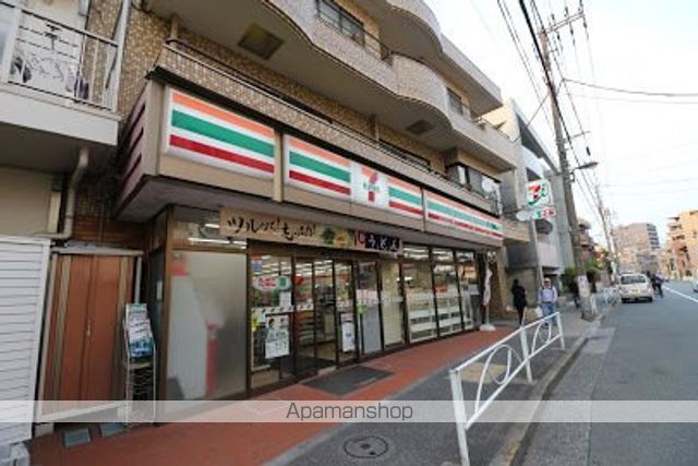 コンビニ　セブンイレブン（コンビニ）まで619m