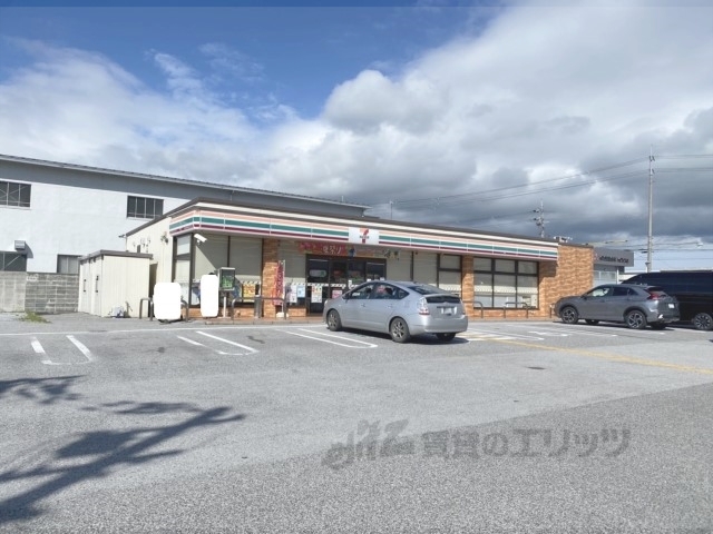 コンビニ　セブンイレブン彦根地蔵町店（コンビニ）まで1300m