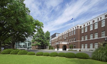 大学・短大　私立成蹊大学（大学・短大）まで633m