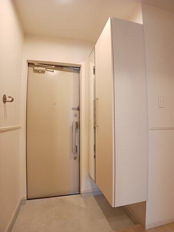 玄関　シンプルで使いやすい玄関です
