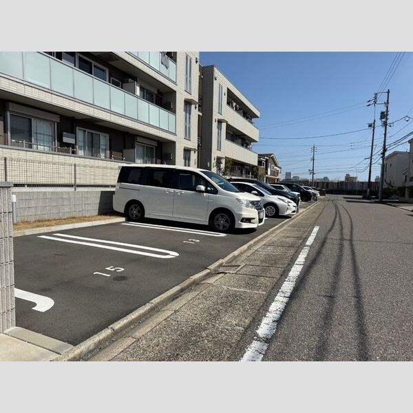 その他　駐車場