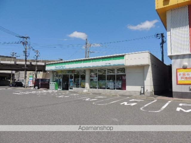 コンビニ　ファミリーマート　戸畑ＺＯＮＥ店（コンビニ）まで250m