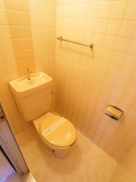 トイレ　★お部屋探しはタウンハウジング高幡不動店まで★