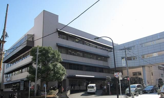 病院　横須賀共済病院（病院）まで642m
