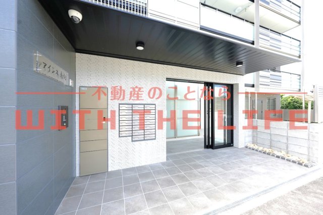 エントランス　毎日通るエントランスはこのようになっています