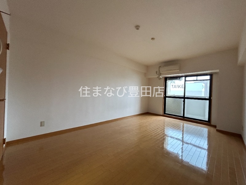 居室・リビング　同型タイプ