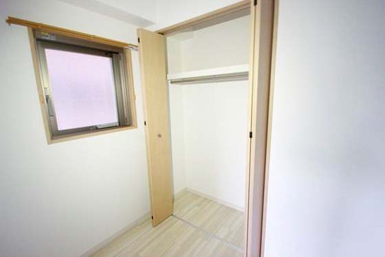 収納　※別部屋の写真です