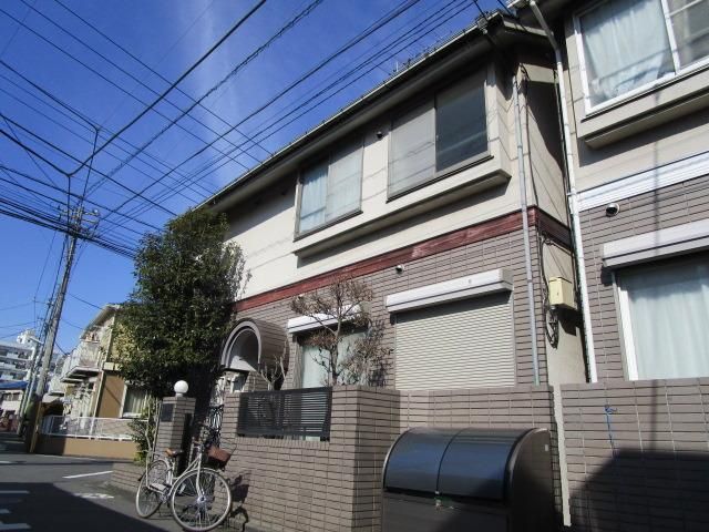 建物外観　★日当たり良好で閑静な住宅街です★