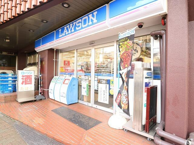 コンビニ　ローソン 下目黒一丁目店（コンビニ）まで82m