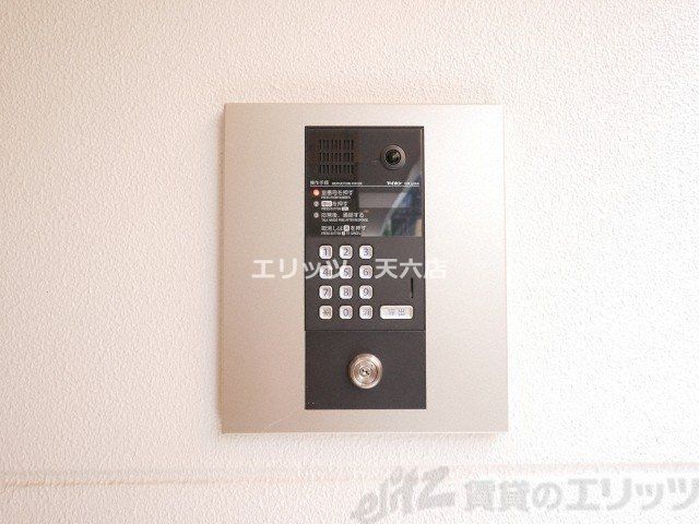 セキュリティ　下駄箱