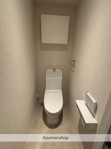 ＪＲ総武線 平井駅 徒歩7分 3階建 築1年のトイレ写真