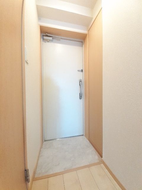 玄関　明るい玄関