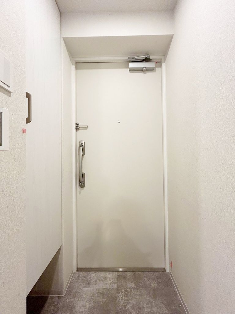 玄関　設備