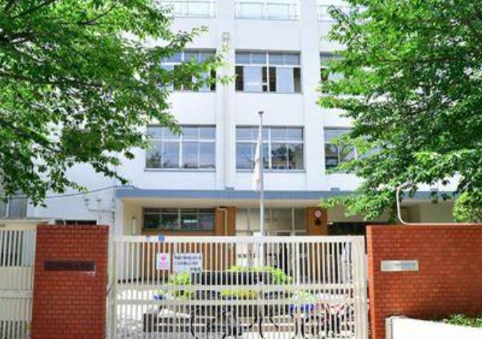 小学校　大阪市立晴明丘小学校（小学校）まで386m