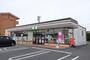 コンビニ　セブンイレブン（コンビニ）まで550m