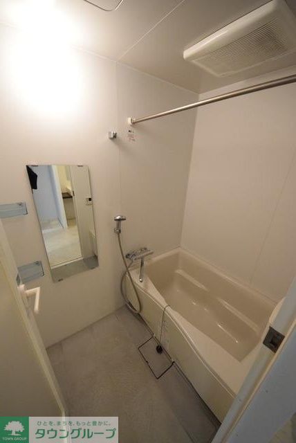 バス・シャワールーム　※別部屋参考写真