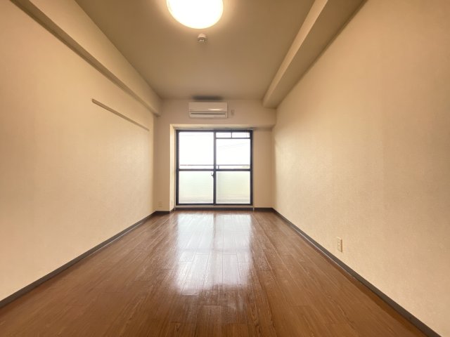 猪名寺パークマンション2の居間写真