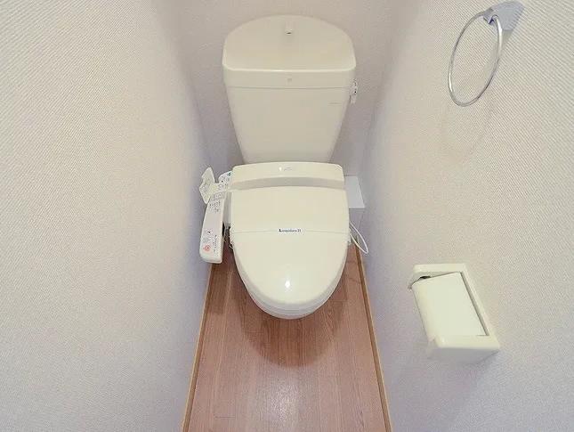 トイレ　別号室イメージ