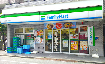 コンビニ　ファミリーマート 赤羽一番街店（コンビニ）まで572m