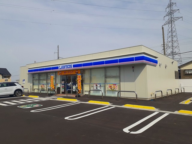 コンビニ　ローソン（コンビニ）まで800m