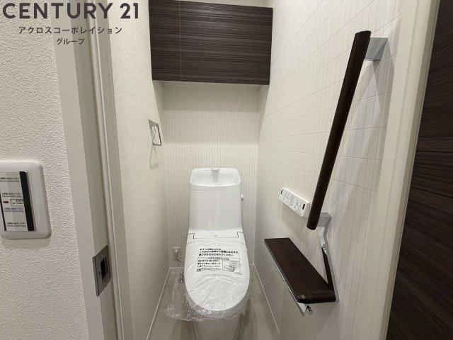 トイレ　ウォシュレット付きのトイレです！