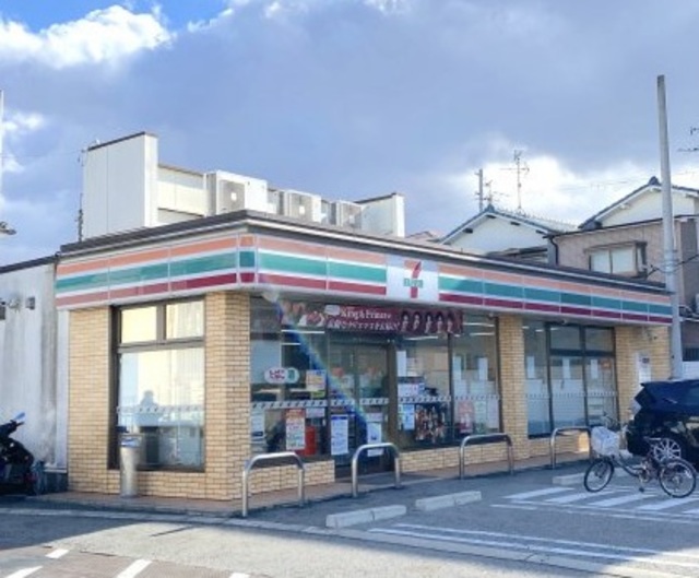 コンビニ　セブンイレブン堺引野町2丁店（コンビニ）まで752m